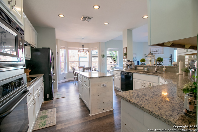 Image 15 of 44 For 24038 Waterhole Ln