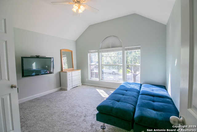 Image 32 of 44 For 24038 Waterhole Ln