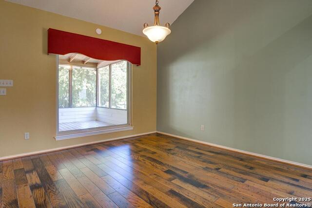 Image 10 of 37 For 201 Cibolo Crossing