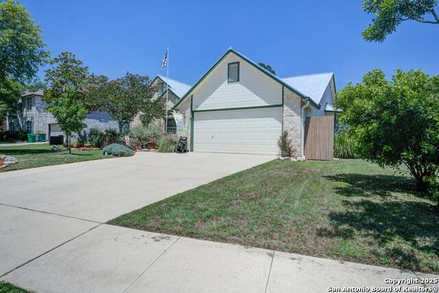 Image 2 of 37 For 201 Cibolo Crossing