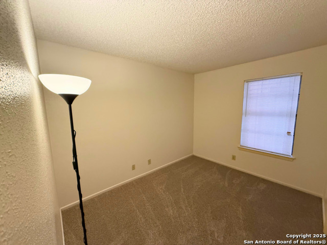 Image 10 of 16 For 13018 Heimer  805