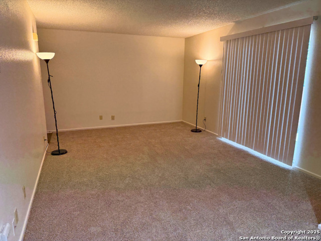 Image 4 of 16 For 13018 Heimer  805