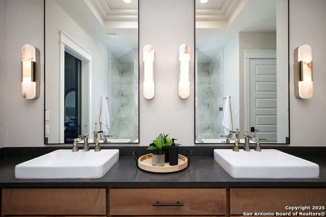 Image 18 of 47 For 439 Junker Hill Dr