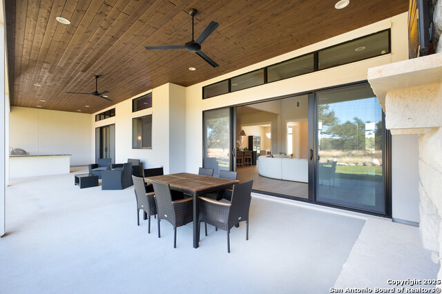 Image 22 of 47 For 439 Junker Hill Dr