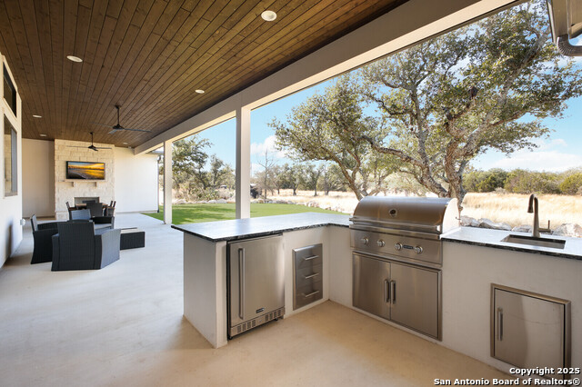 Image 24 of 47 For 439 Junker Hill Dr