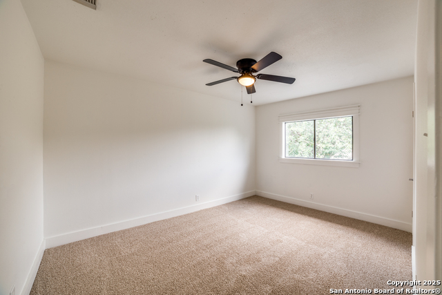 Image 16 of 21 For 7711 Chatsworth