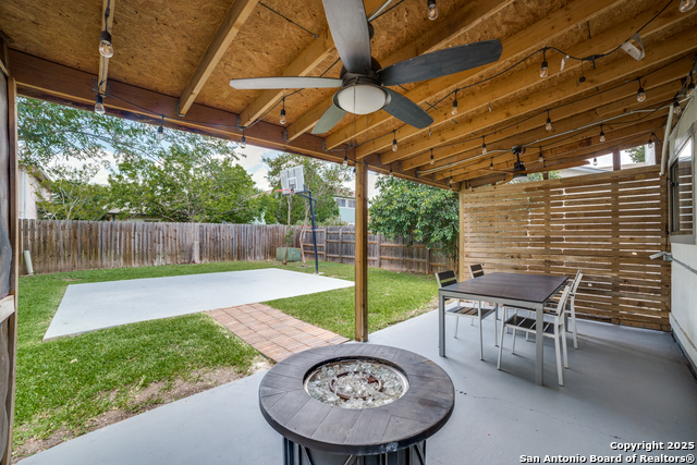 Image 19 of 21 For 7711 Chatsworth