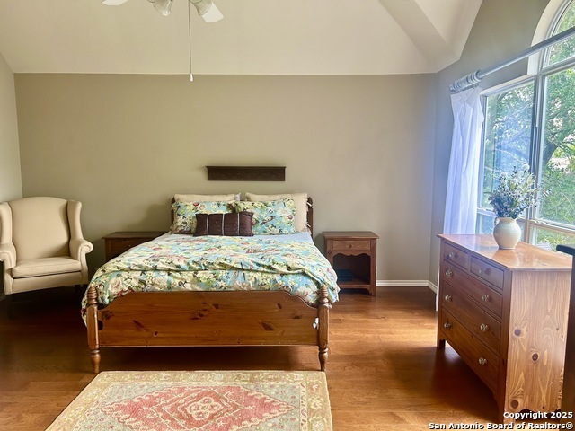 Listing photo id 15 for 12806 Vista Haven