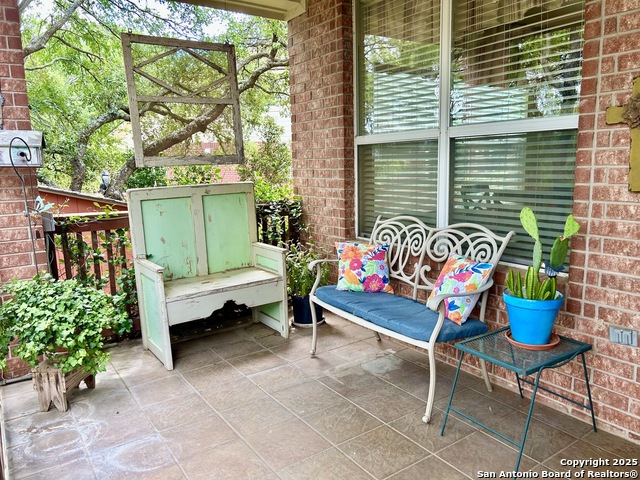 Listing photo id 24 for 12806 Vista Haven