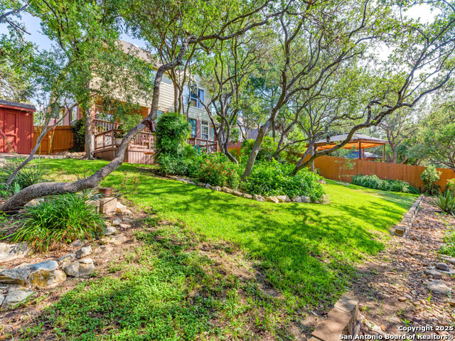 Listing photo id 33 for 12806 Vista Haven