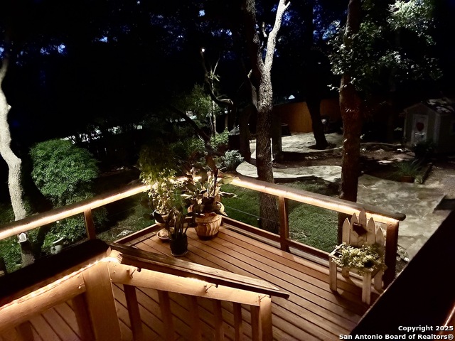 Listing photo id 34 for 12806 Vista Haven