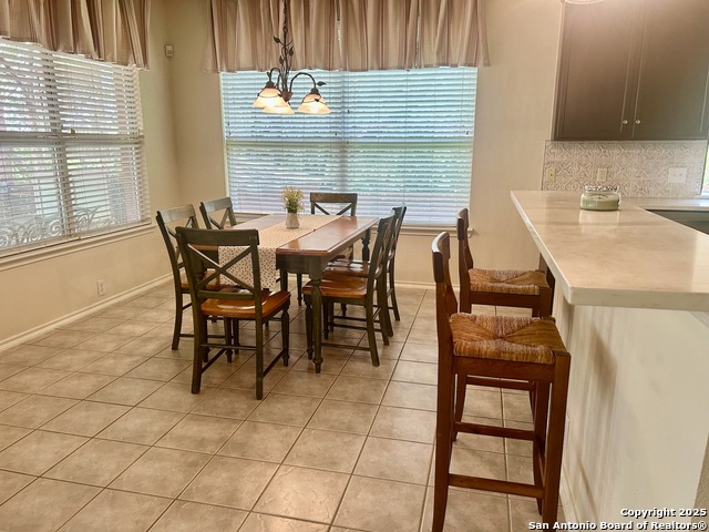 Listing photo id 5 for 12806 Vista Haven