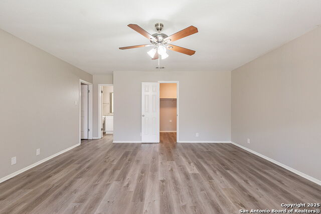 Image 19 of 37 For 7825 Sandpiper Park