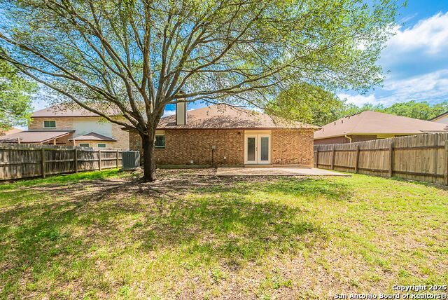 Image 34 of 37 For 7825 Sandpiper Park