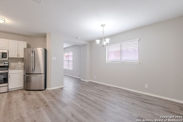 Image 7 of 37 For 7825 Sandpiper Park