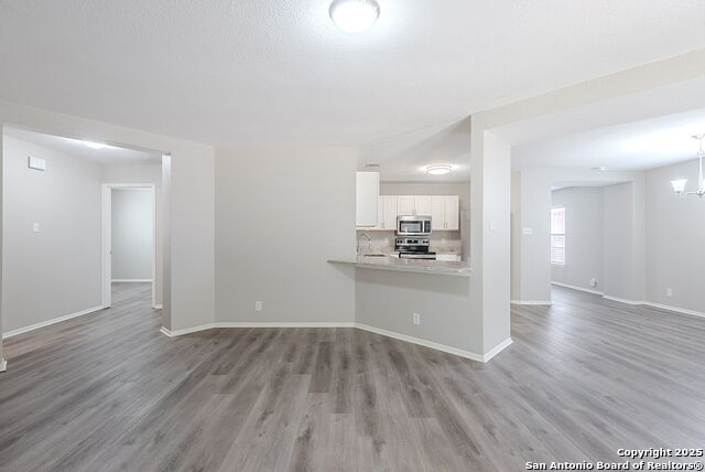 Image 8 of 37 For 7825 Sandpiper Park