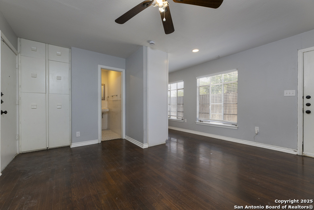 Image 18 of 33 For 311 Karen Ln