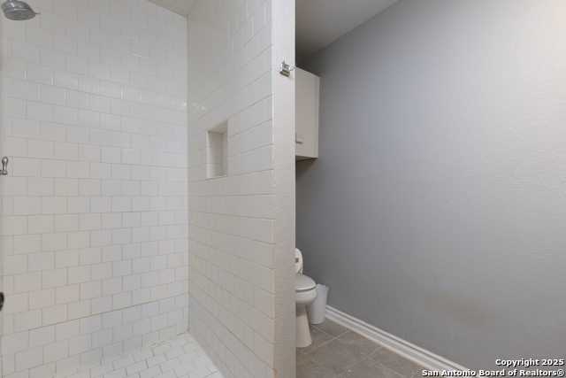 Image 26 of 33 For 311 Karen Ln