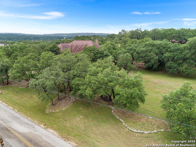 Image 10 of 47 For 106 Oak Meadow Ln