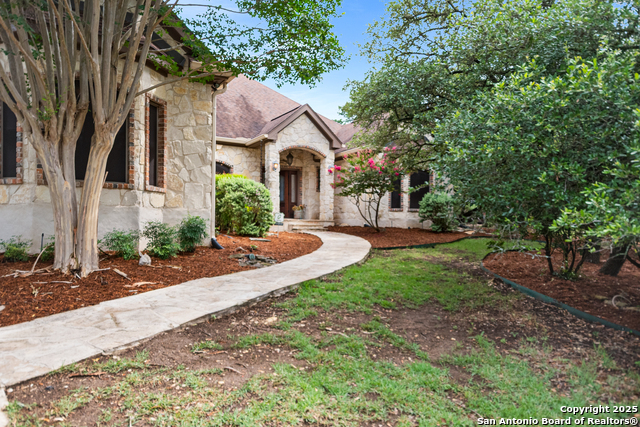 Image 11 of 47 For 106 Oak Meadow Ln