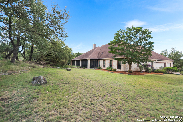 Image 16 of 47 For 106 Oak Meadow Ln