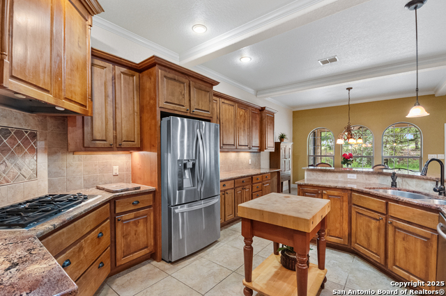Image 36 of 47 For 106 Oak Meadow Ln