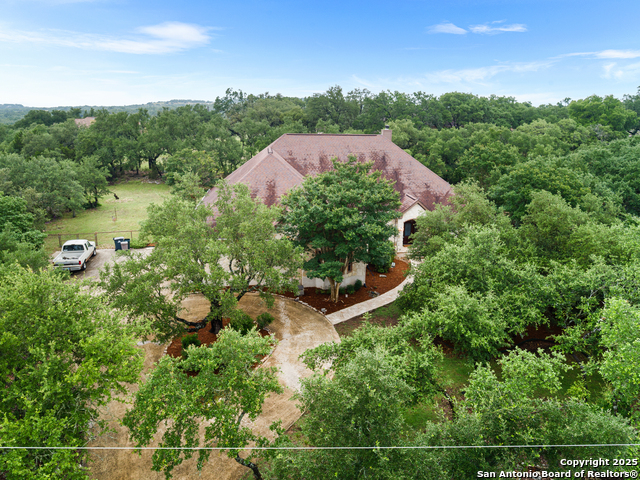 Image 4 of 47 For 106 Oak Meadow Ln