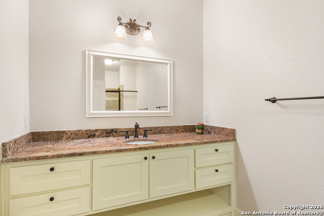 Image 46 of 47 For 106 Oak Meadow Ln
