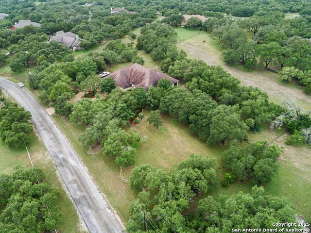 Image 5 of 47 For 106 Oak Meadow Ln