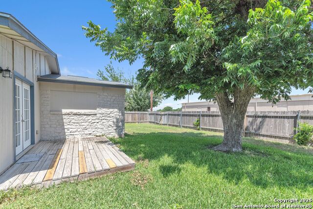 Image 17 of 19 For 426 Lindbergh E