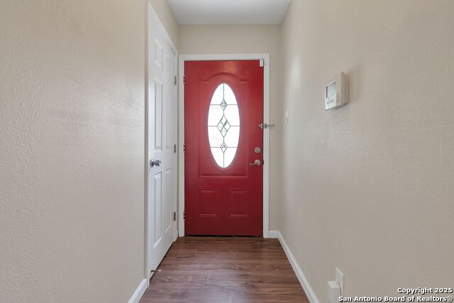 Image 3 of 19 For 426 Lindbergh E