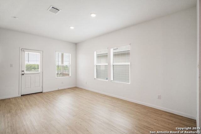 Image 16 of 41 For 6910 Pail Place