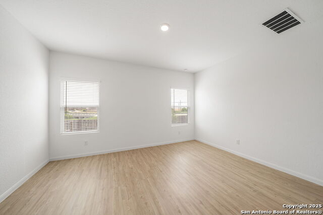 Image 20 of 41 For 6910 Pail Place