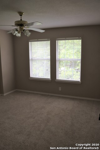 Image 33 of 41 For 18306 Beargrass Ct