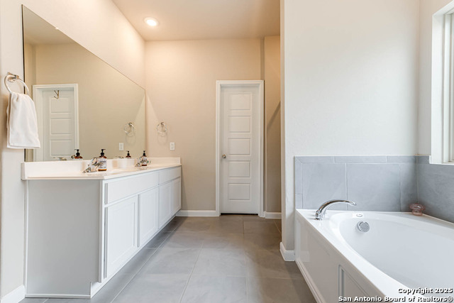 Image 19 of 33 For 13609 Mineral Wl