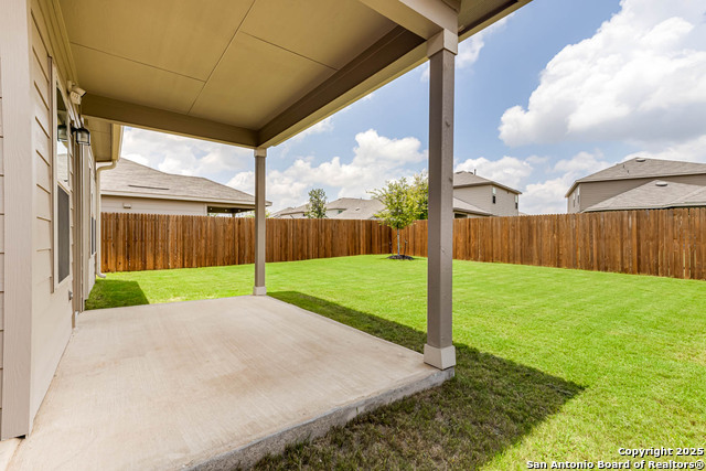 Image 30 of 33 For 13609 Mineral Wl