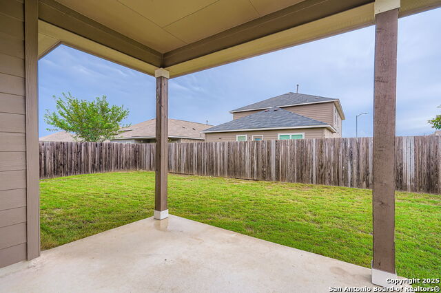 Image 22 of 23 For 8904 Portobello Way