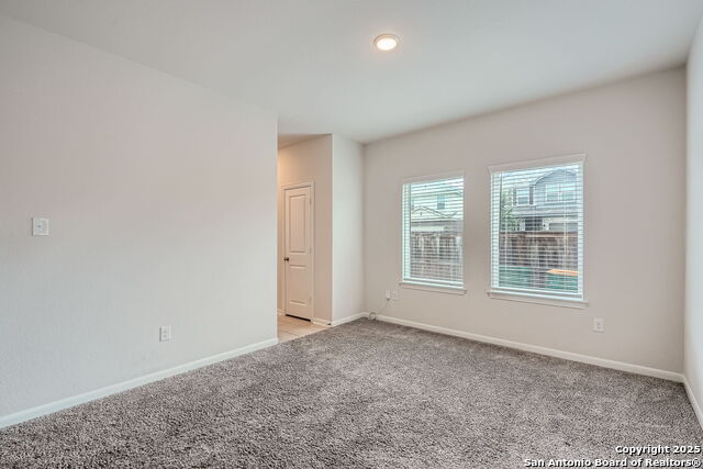 Image 3 of 23 For 8904 Portobello Way