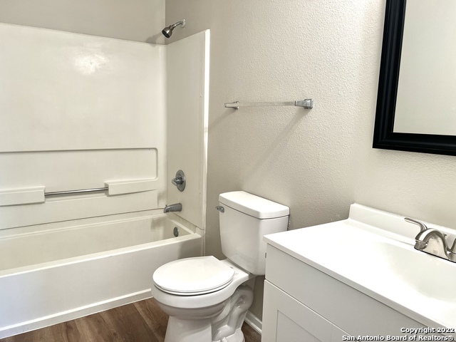 Image 10 of 10 For 8174 Bent Meadow Dr
