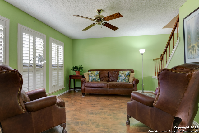 Image 4 of 26 For 6655 Crown Rdg