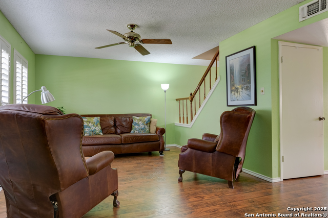 Image 5 of 26 For 6655 Crown Rdg