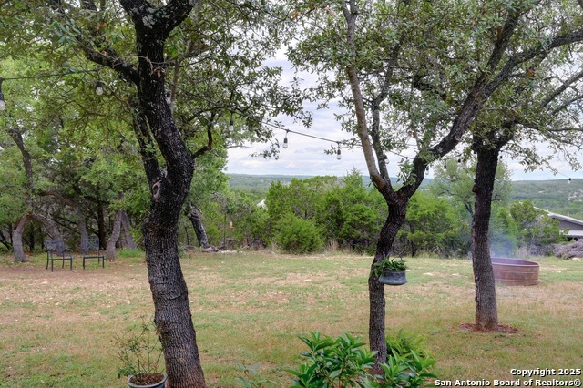 Listing photo id 14 for 1059 Stallion Springs