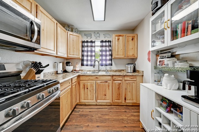 Listing photo id 6 for 1059 Stallion Springs