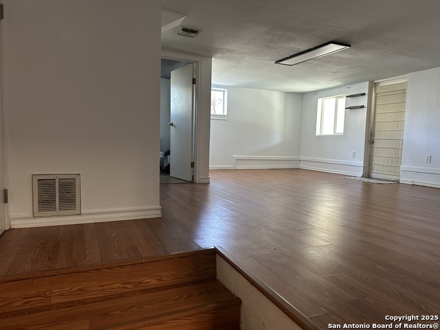 Image 24 of 58 For 6806 Arrow