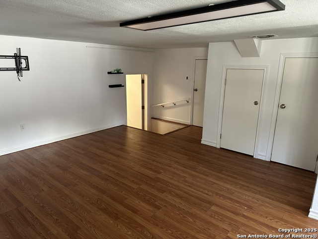 Image 32 of 58 For 6806 Arrow