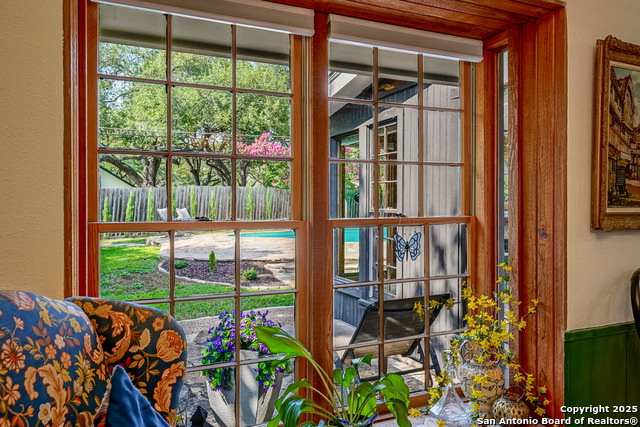 Image 28 of 85 For 505 Winfield Blvd
