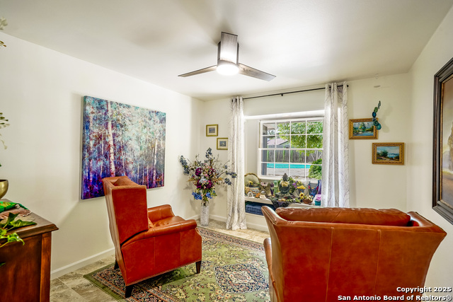 Image 37 of 85 For 505 Winfield Blvd