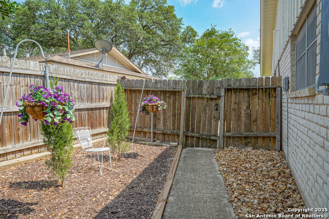 Image 64 of 85 For 505 Winfield Blvd