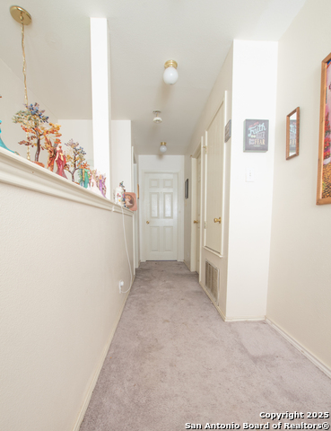 Image 14 of 34 For 9075-1 Foxgrove Way W