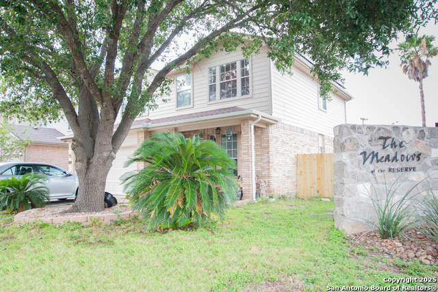 Image 2 of 34 For 9075-1 Foxgrove Way W